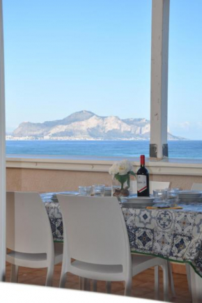VILLA HEMINGWAY - LA CASA DI ALESSIA - TERRAZZO SUL MARE Ficarazzi